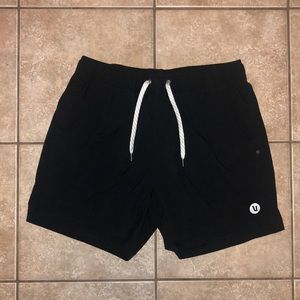 Vuori Men’s Black Kore Short 5”